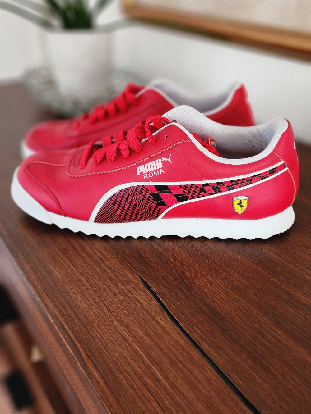 PUMA Roma Kids Sneakers in Red - Ferrari Collection